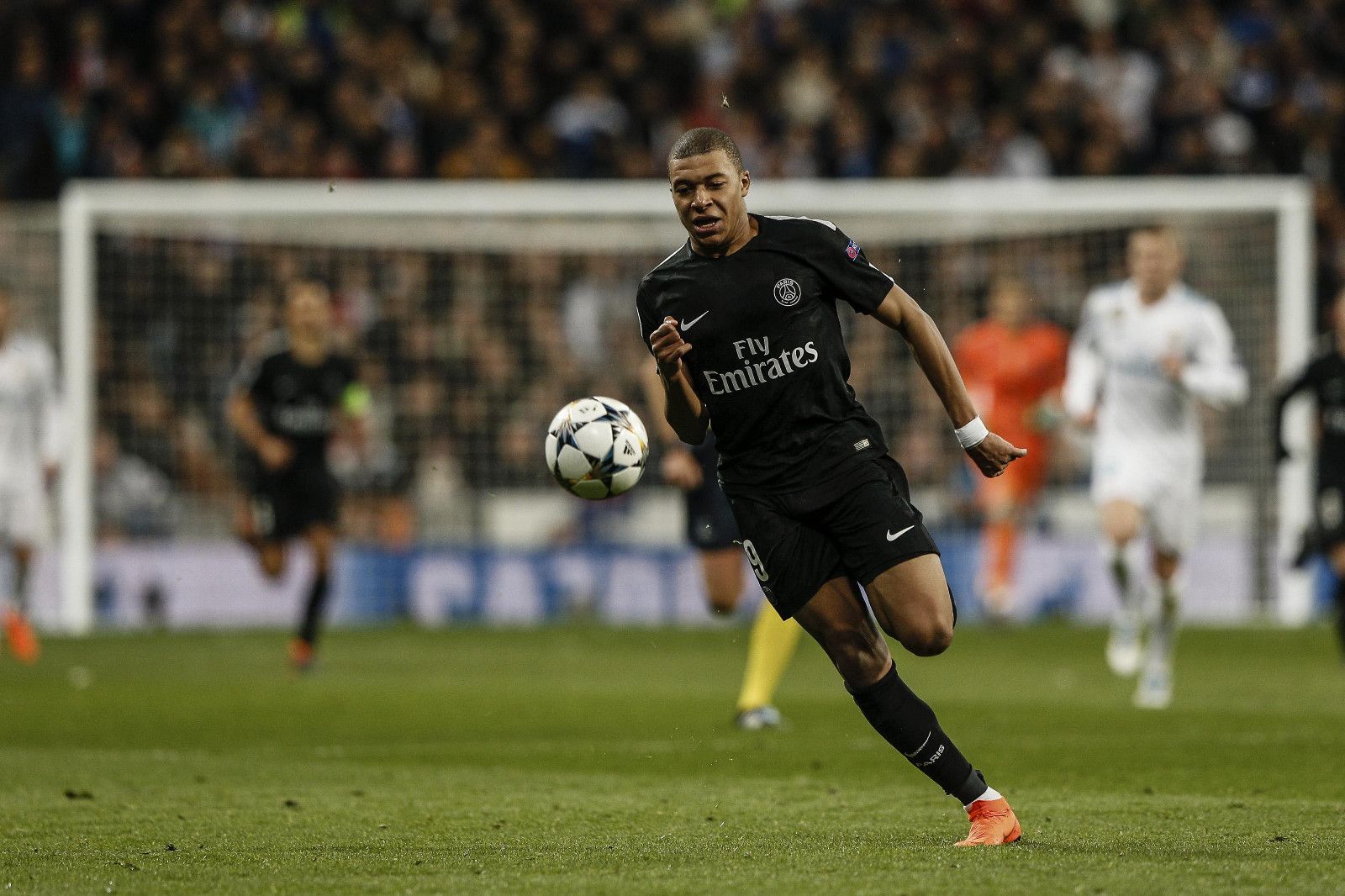 苏翊鸣雪飞天再夺冠（苏翊鸣再度飞天夺冠）