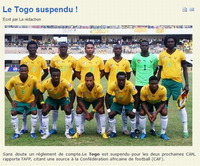 跟队：阿什拉夫伤缺6-8周，他的目标是尽快恢复赶上非洲杯（队记：阿什拉夫预计伤停6至8周，力争尽快康复赶上非洲杯）