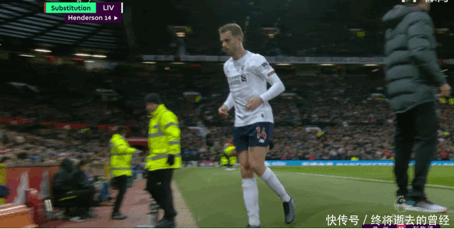 球迷态度：回顾2025年国内外足坛，哪些事让你印象深刻？（从球迷视角盘点2025年中外足坛：哪些瞬间最难忘？）