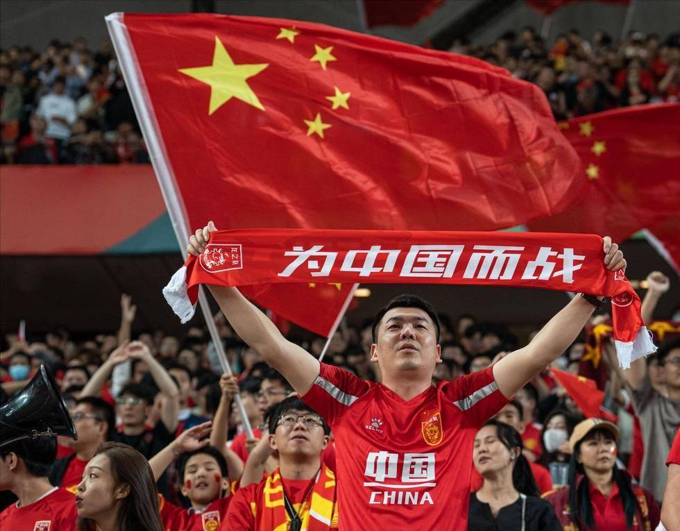 “童话小马一家”穿上彩色服饰 全面完工等你来打卡哈尔滨（童话小马一家换上彩色新装，现已全面竣工，哈尔滨等你来打卡）