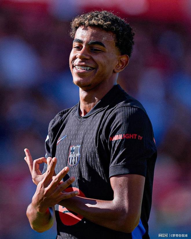 官方：大卫出任中国U15主教练，此前曾任该年龄段选拔组长（官方宣布：大卫出任中国U15主帅，曾负责该年龄段选拔工作）