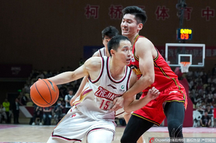 马塞洛：我很喜欢姆巴佩，本想和他并肩作战但他来皇马有点晚（马塞洛：我很欣赏姆巴佩，原本希望与他并肩作战，可惜他来皇马晚了一步）