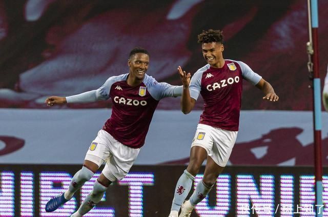 德转列希腊球员历史身价前10：马诺拉斯4500万第1，帕帕上榜（德转公布希腊球员历史身价TOP10：马诺拉斯4500万领跑，帕帕入围）