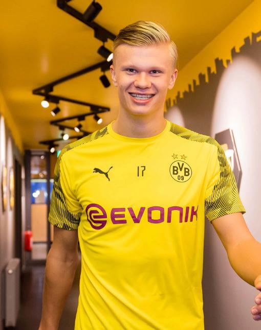 布伦森85次30+跃居队史第四，轰33分率尼克斯血洗爵士