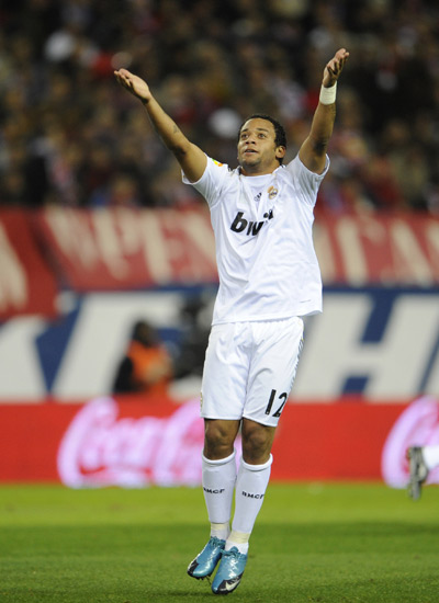 泽林斯基：我们感到愤怒，在场上看那绝不是一次犯规