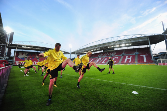 曼联1-1负于西汉姆联，B费错失绝杀，全场射门6次，未进，5轮仅1胜。（曼联1-1战平西汉姆联，B费错失绝杀，6次射门无功而返，近5轮仅1胜）