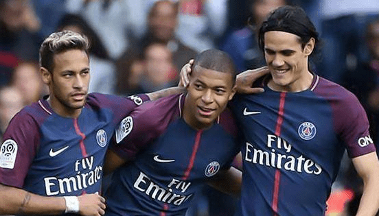 巴萨客战切尔西大名单：拉什福德复出，佩德里继续缺阵（巴萨做客切尔西名单出炉：拉什福德回归，佩德里继续缺席）